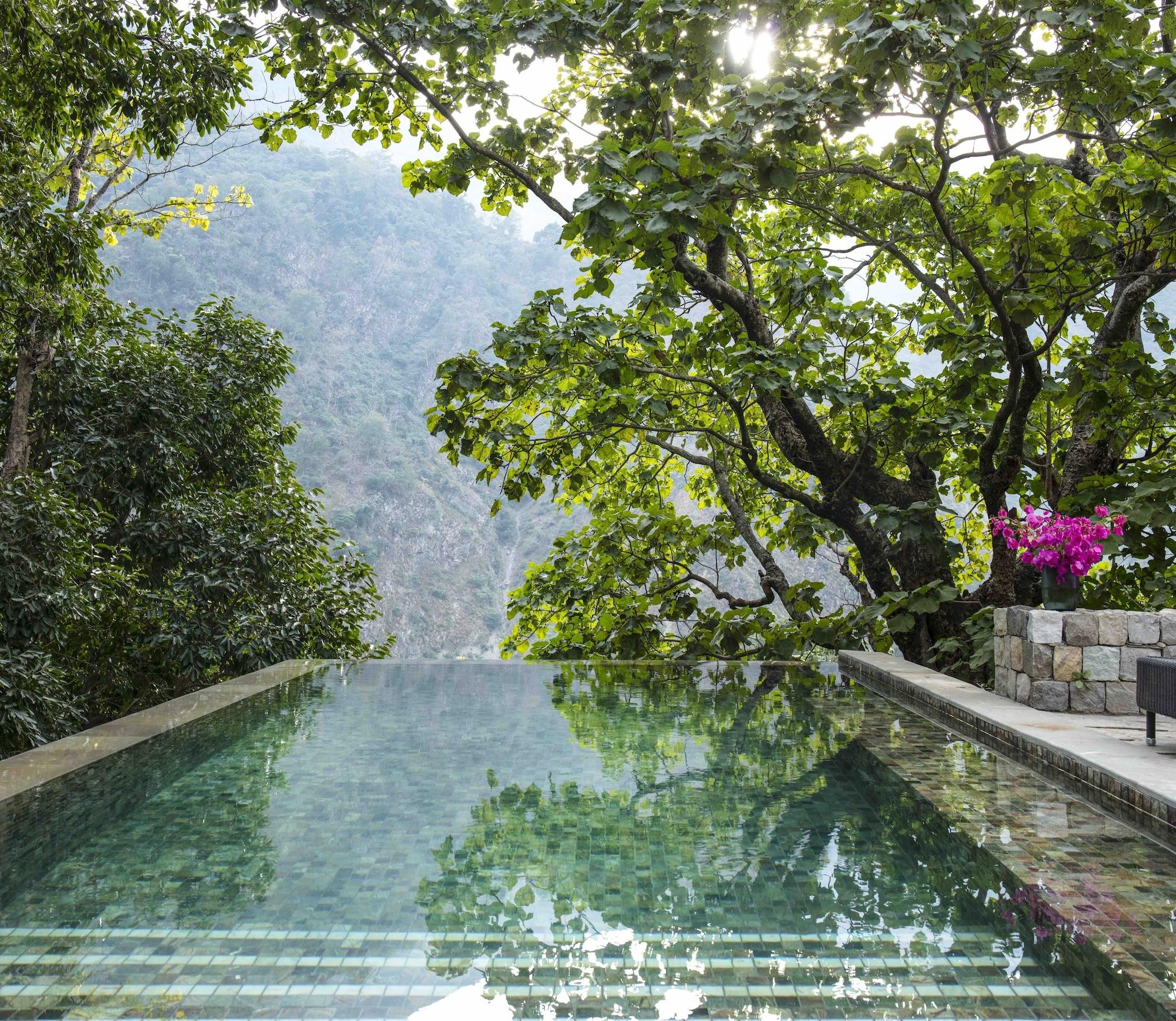 דהראדון Taj Rishikesh Resort And Spa מראה חיצוני תמונה